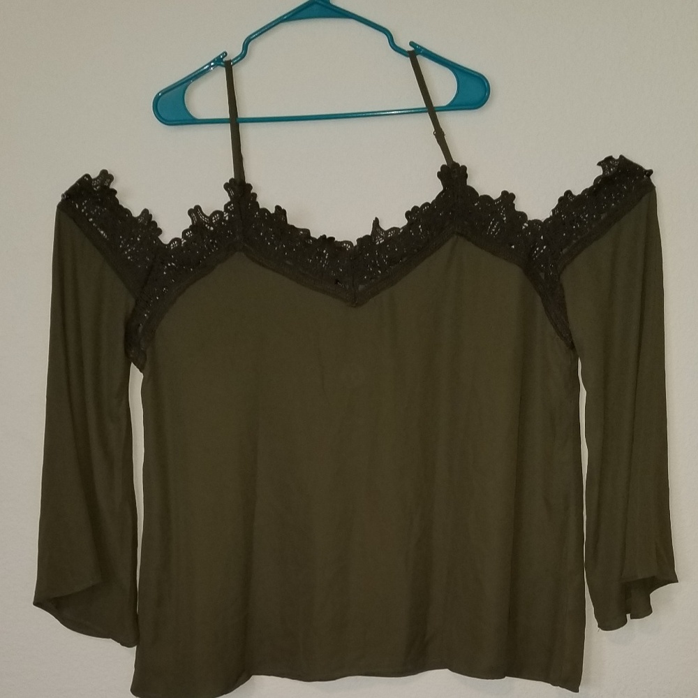 Boohoo Crochet trim detail open shoulder blouse